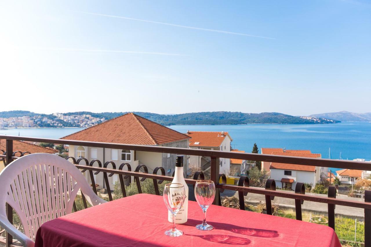 Apartmani Island Trogir Extérieur photo