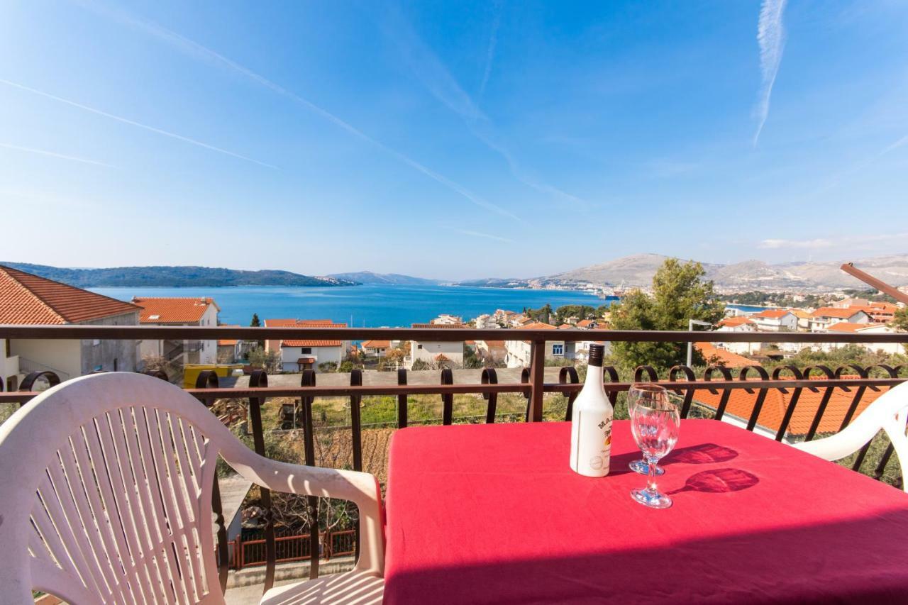 Apartmani Island Trogir Extérieur photo