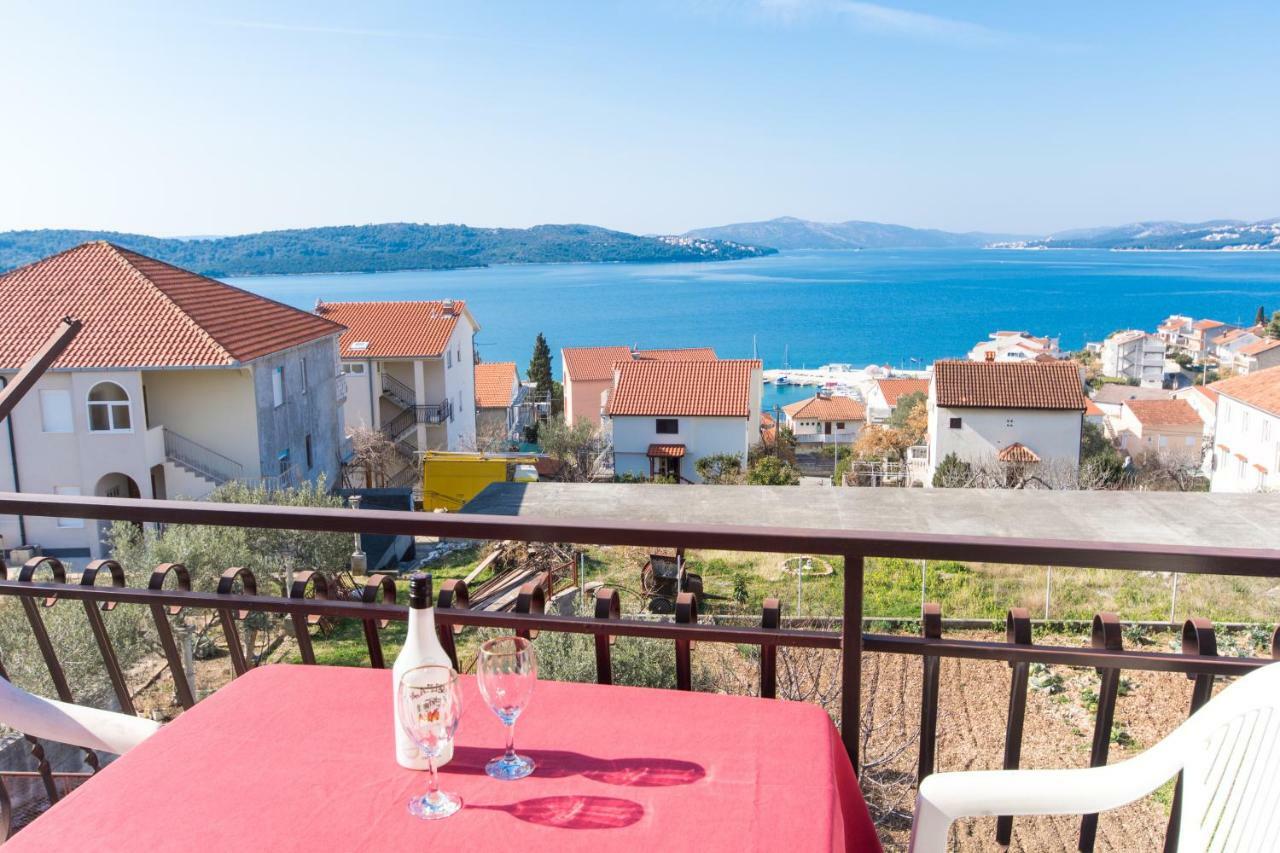 Apartmani Island Trogir Extérieur photo