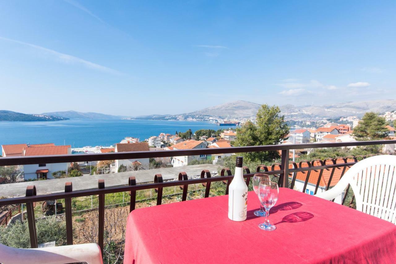 Apartmani Island Trogir Extérieur photo