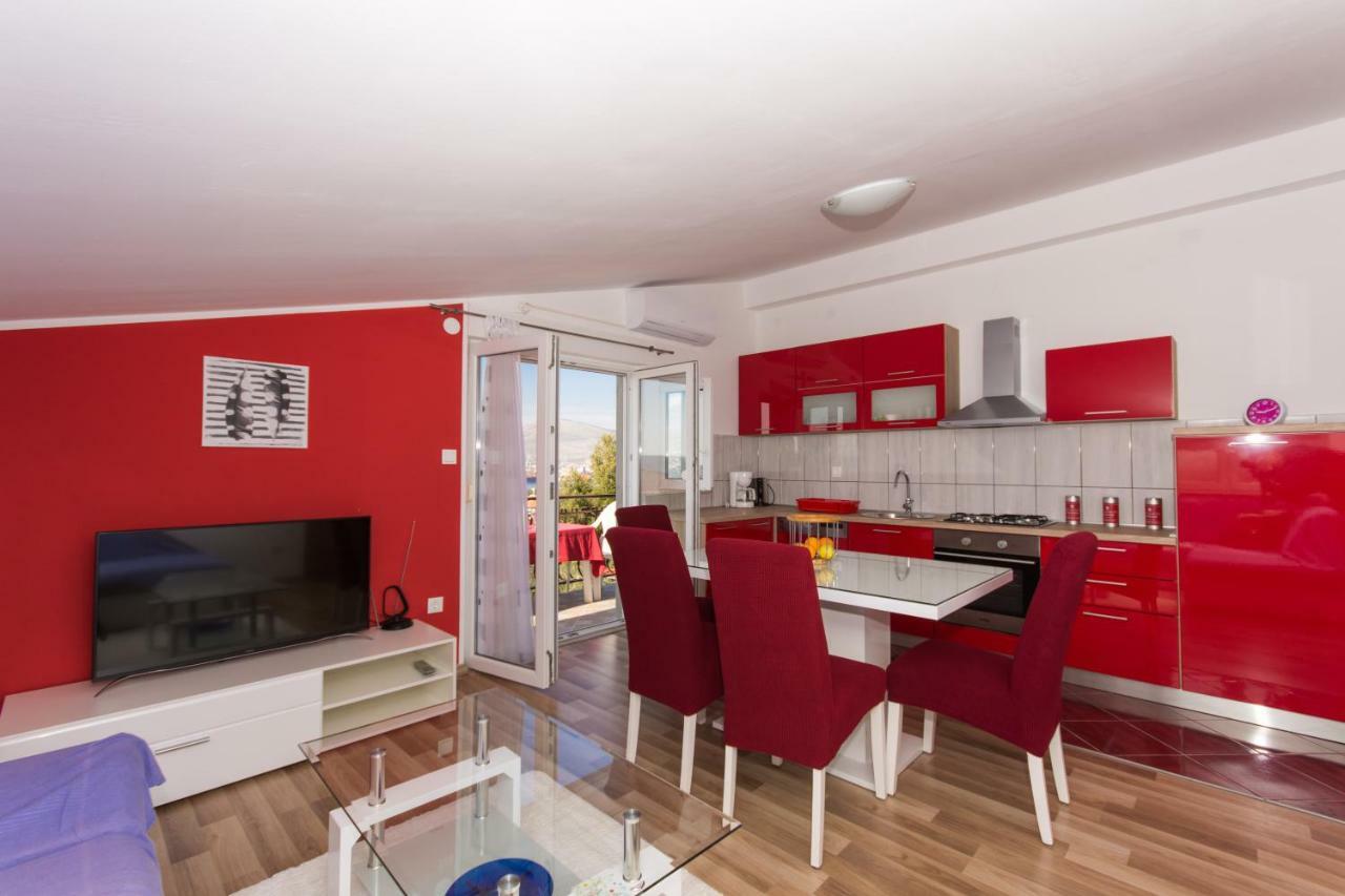 Apartmani Island Trogir Extérieur photo