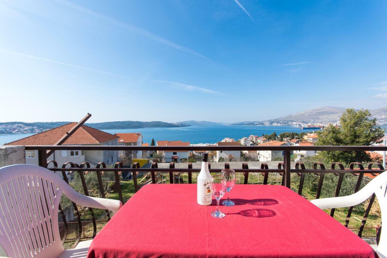 Apartmani Island Trogir Extérieur photo